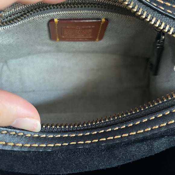 Coach rogue 17 with pyramid evil eye studs - Picture 12 of 16